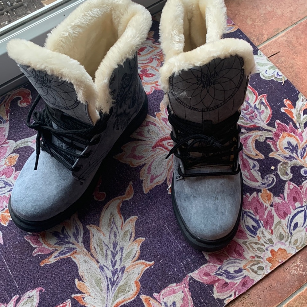 Yes We Vibe Boots